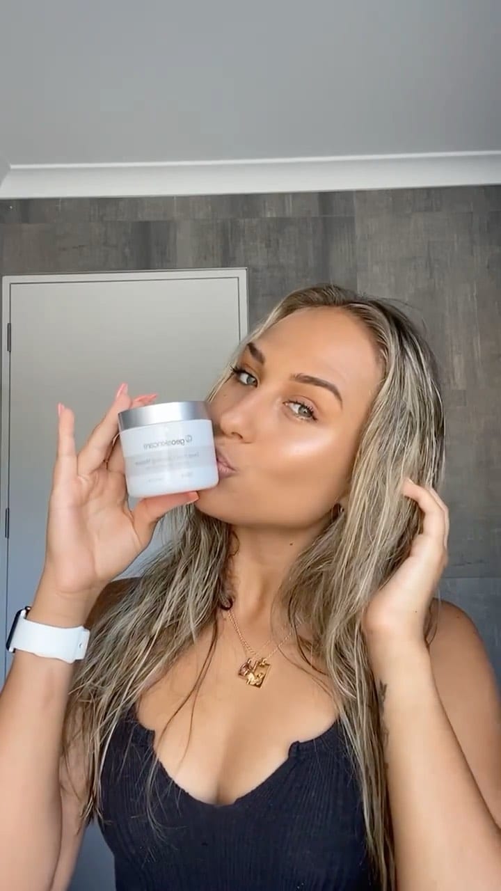Post 1 by geoskincare NZ Official Page on Instagram (video)