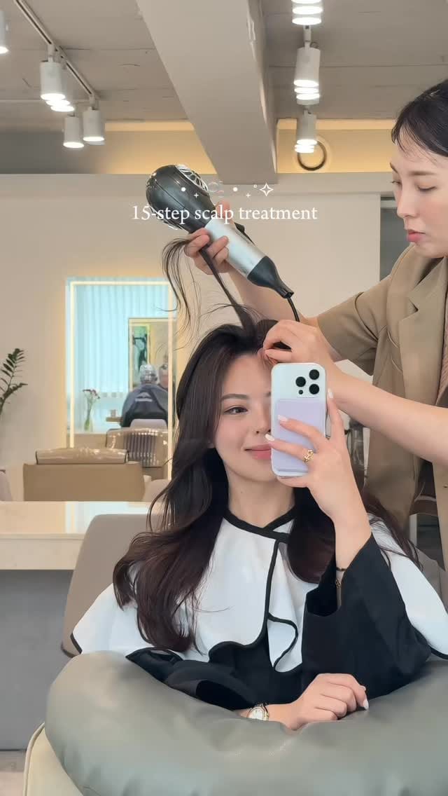 Post 9 by Aubrhie Cindyrelle on Instagram (video)