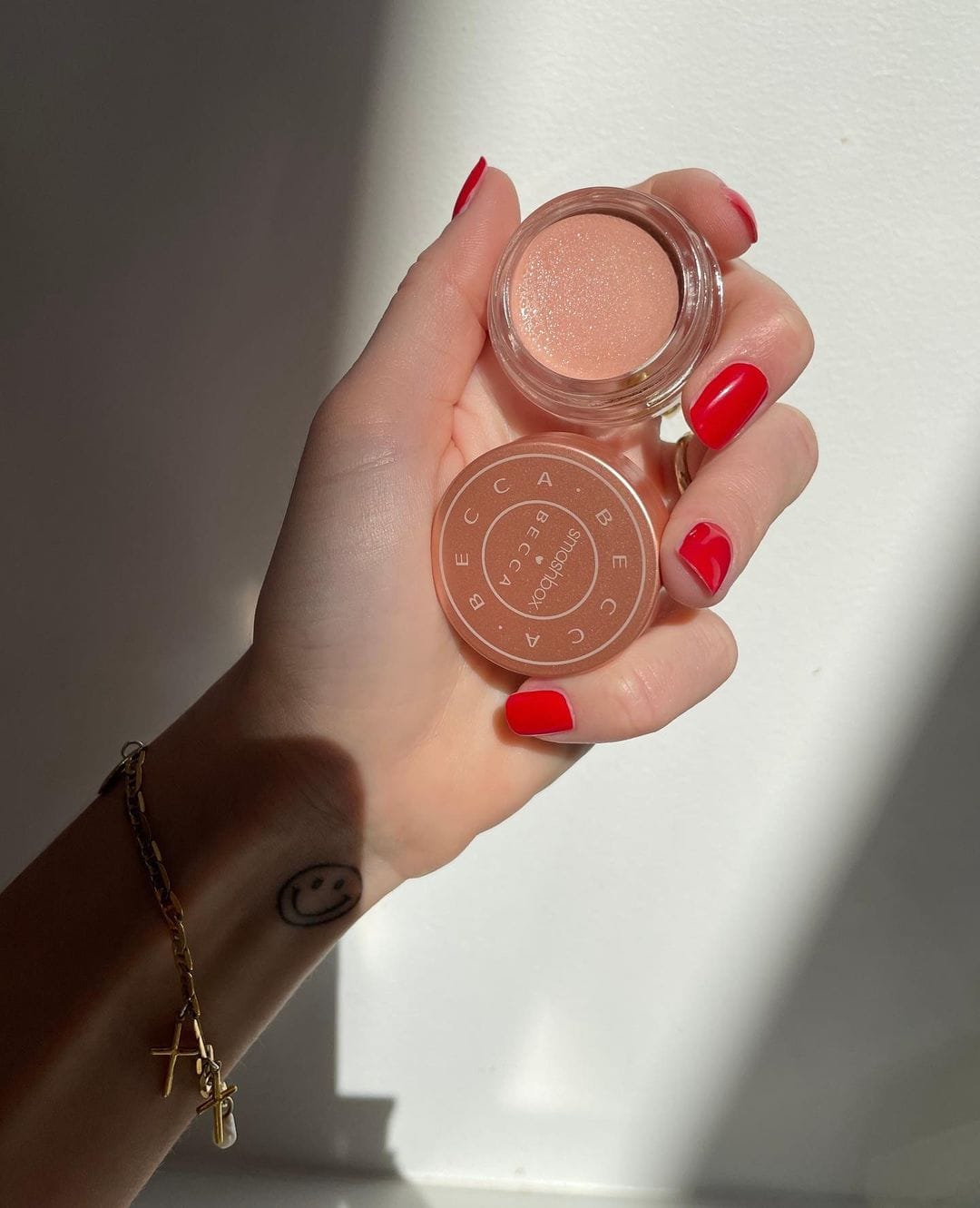 Post 2 by Smashbox Germany Market on Instagram (carousel)