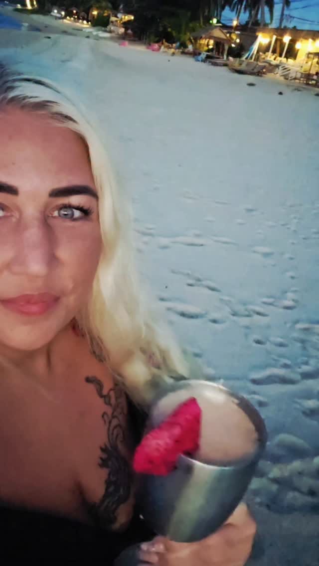 Post 1 by ⓂⒾⒸⒽⒶⒺⓁⒶ                                   Reisen|Leben|Genießen on Instagram (video)