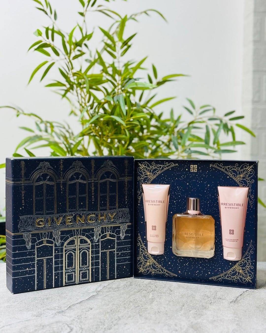 Post 9 by Hermosa store on Instagram (carousel)