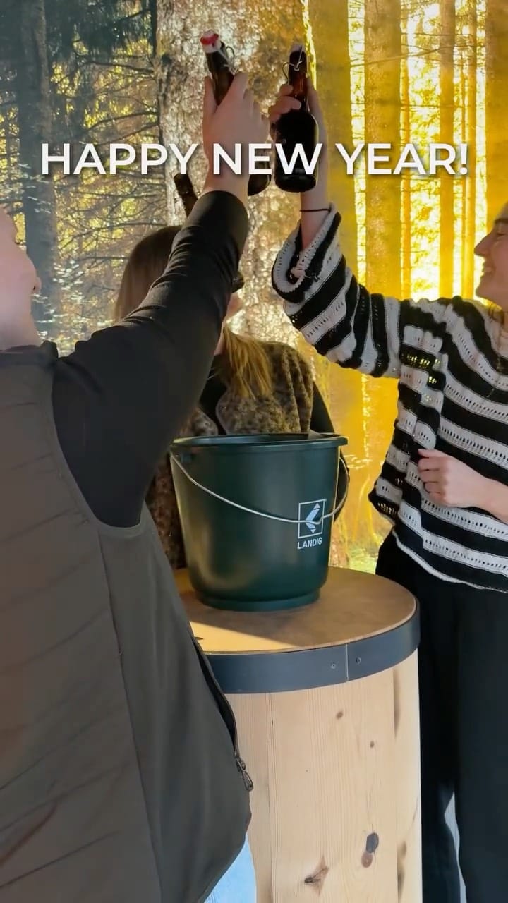 Post 6 by DRY AGER on Instagram (video)