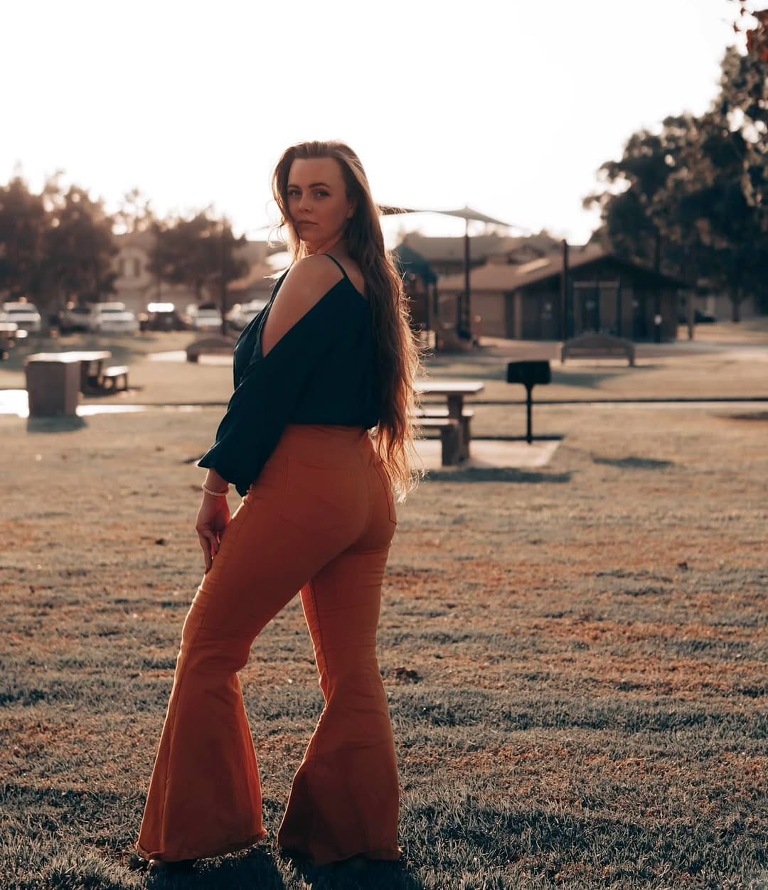 Post 2 by Los Angeles Portrait Photographer on Instagram (carousel)