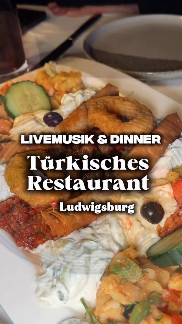 Post 2 by FOOD BLOG STUGGI 🔍 on Instagram (video)