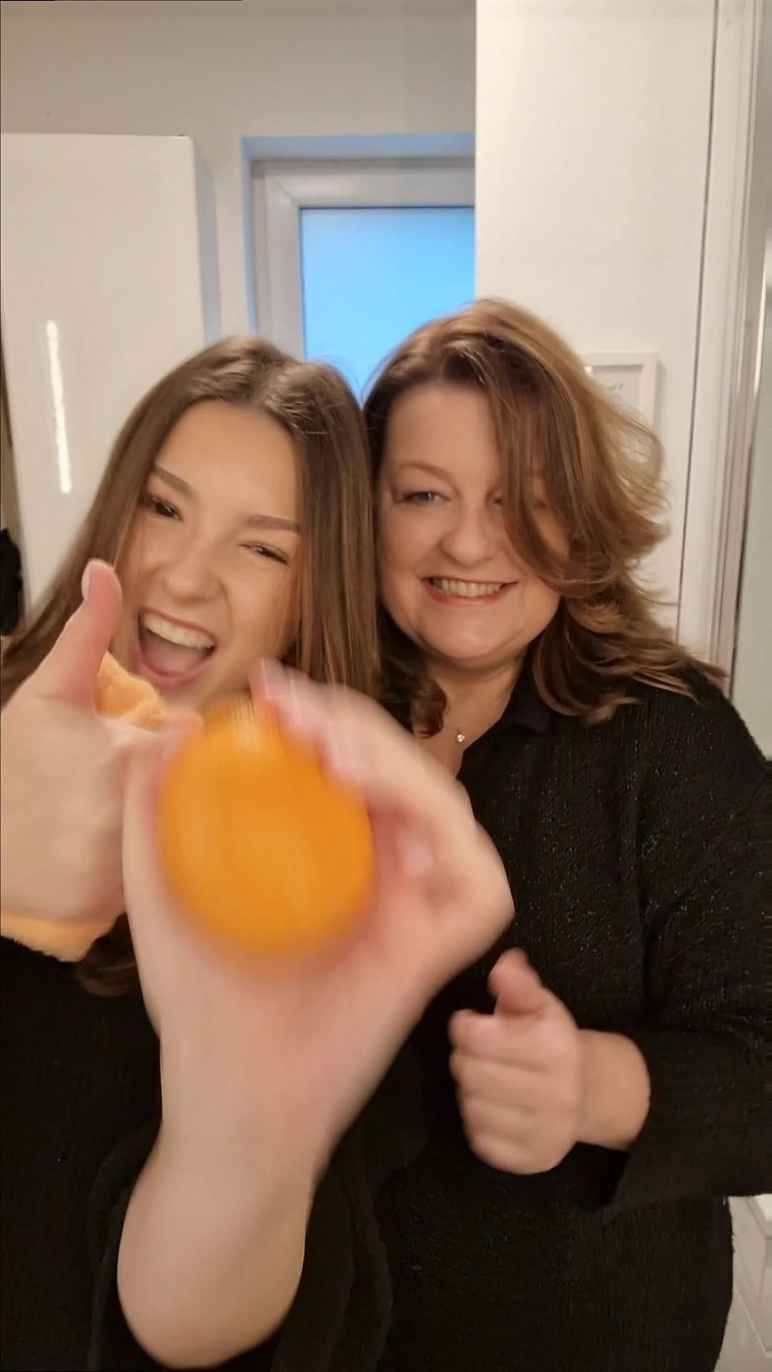 Post 2 by skinmade - personalisierte Hautpflege on Instagram (video)