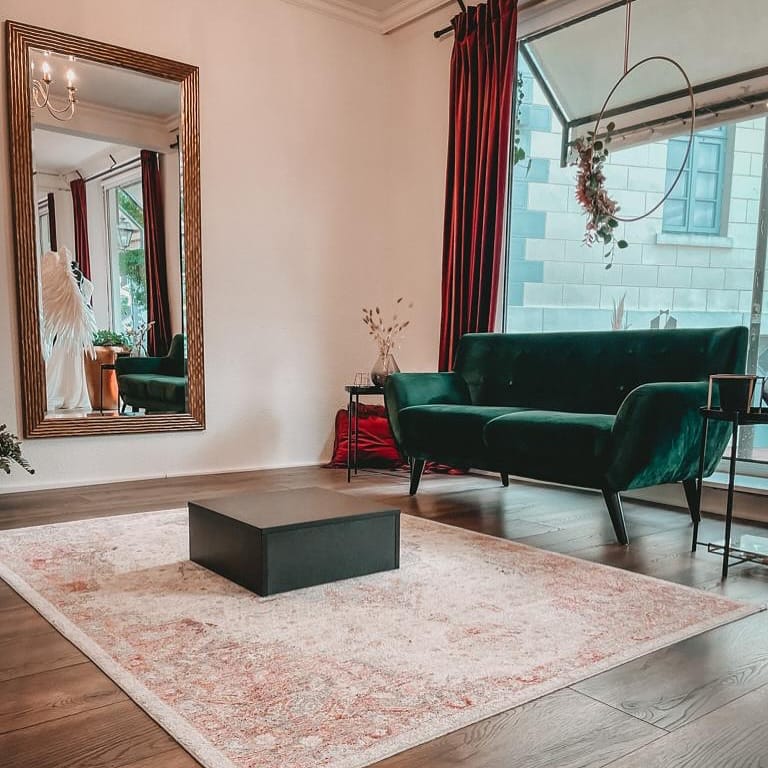 Post 8 by Braut im Glück | Brautmode | Brautkleider on Instagram (image)
