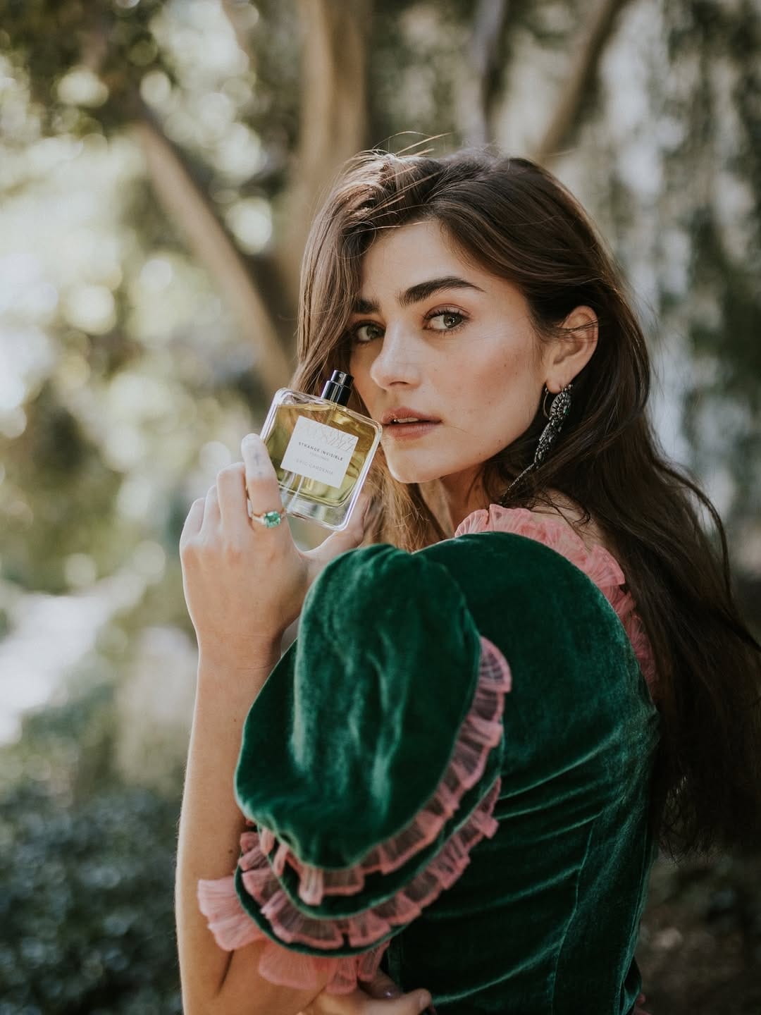 Post 10 by Strange Invisible Perfumes on Instagram (carousel)