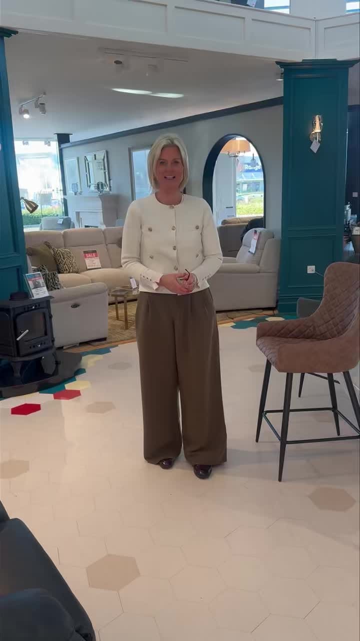 Post 6 by Fitzgibbon Interiors on Instagram (video)