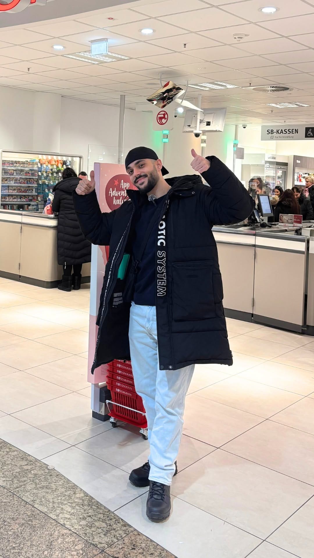 Post 10 by Gesundbrunnen-Center Berlin on Instagram (video)