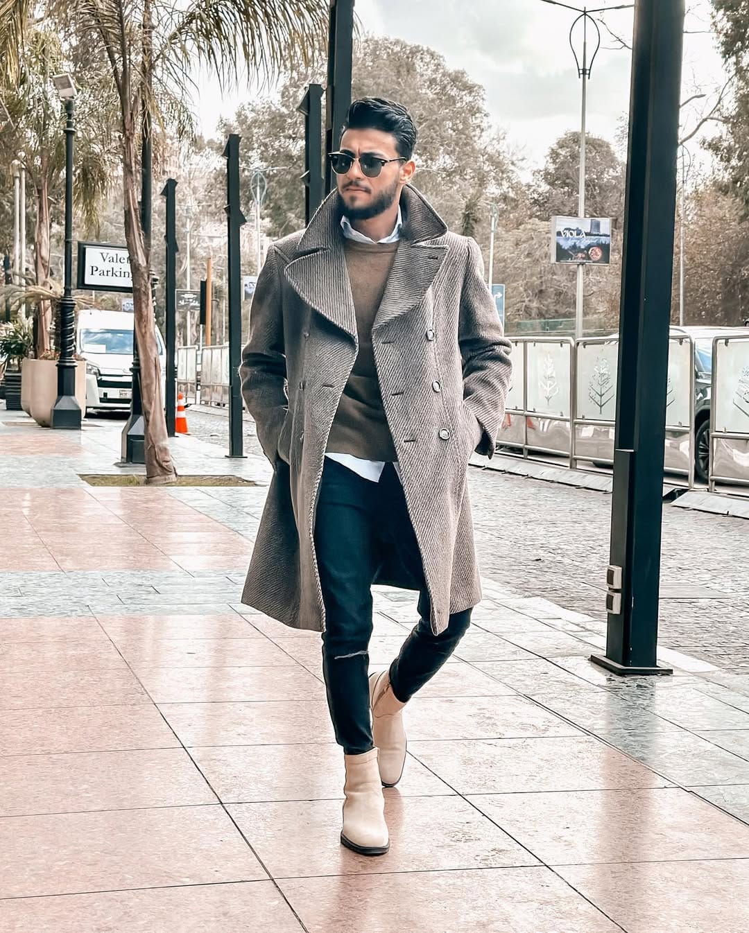 Post 9 by Samuel Magdy on Instagram (carousel)