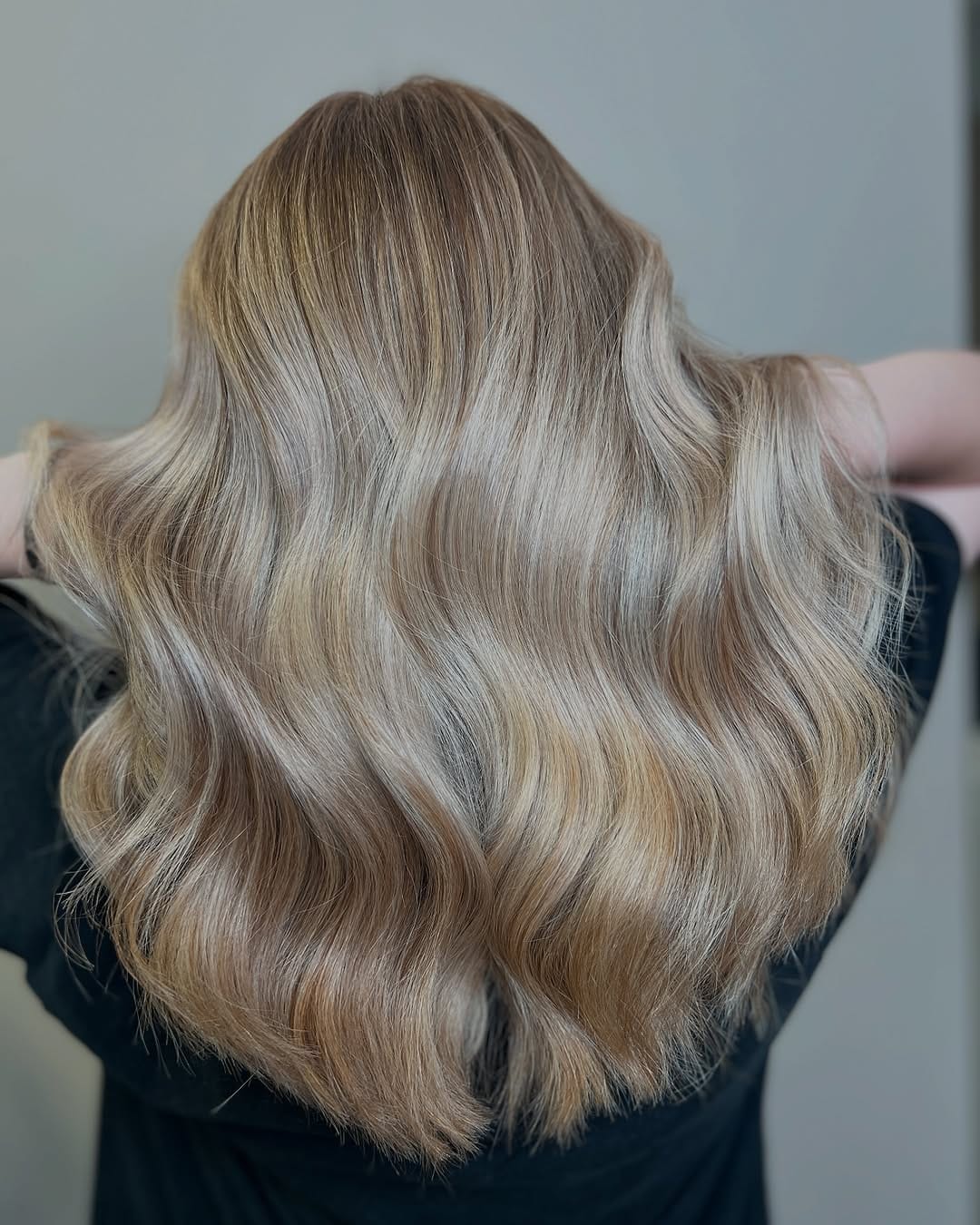 Post 9 by Friseur tausendschön ®| Lockenfriseur Düsseldorf on Instagram (carousel)