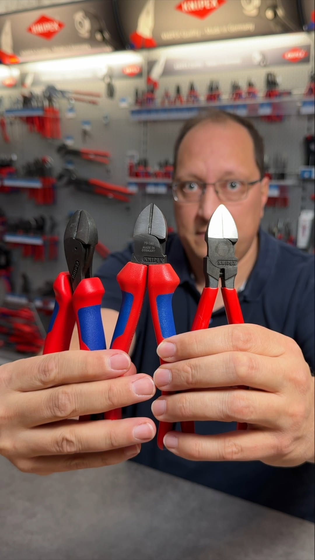 Post 5 by KNIPEX on Instagram (video)