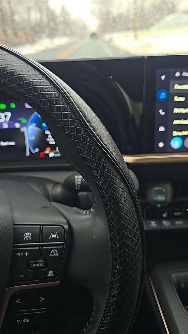 Post 1 by XCLUSIVE STYLEZ ™️ on Instagram (video)