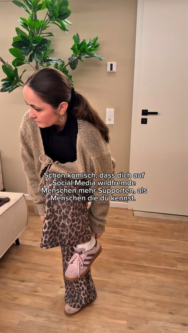Post 2 by Irena Galwas on Instagram (video)