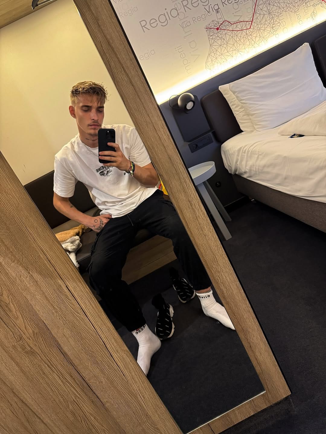 Post 9 by MARCEL on Instagram (image)
