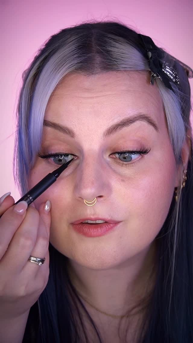 Post 8 by MAGLashes on Instagram (video)