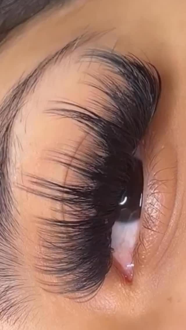 Post 9 by Ingrid Quintero on Instagram (video)