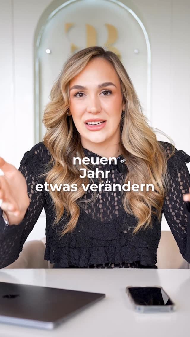 Post 7 by KOSMETIKSCHULE & COACHING on Instagram (video)