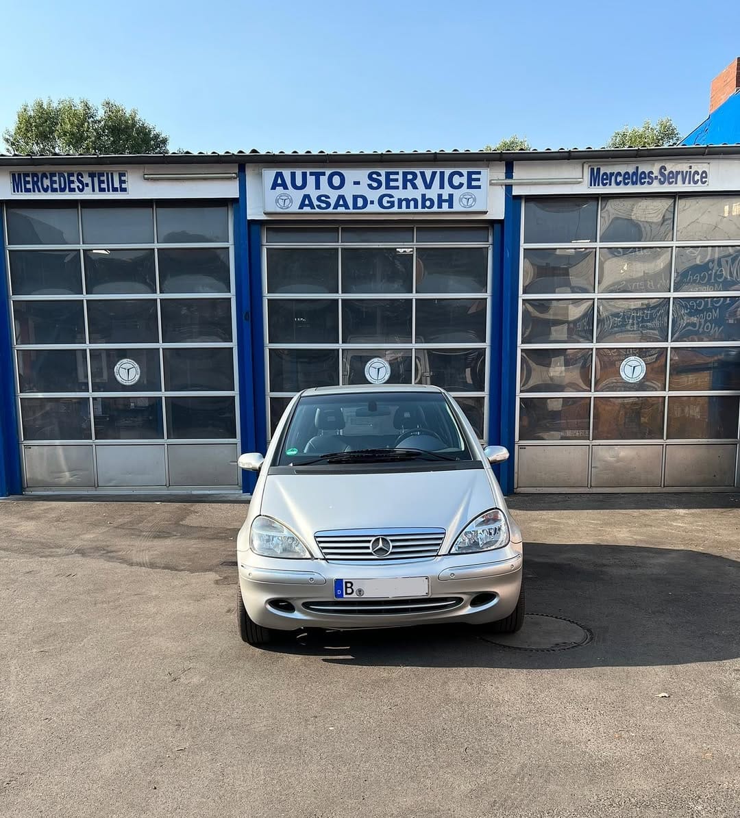 Post 8 by Auto Service Asad GmbH on Instagram (image)