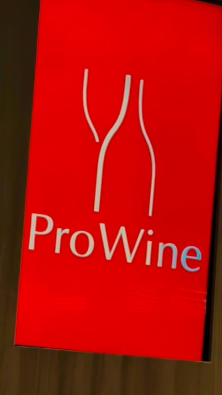 Post 7 by Premier Mercado Gourmet on Instagram (video)