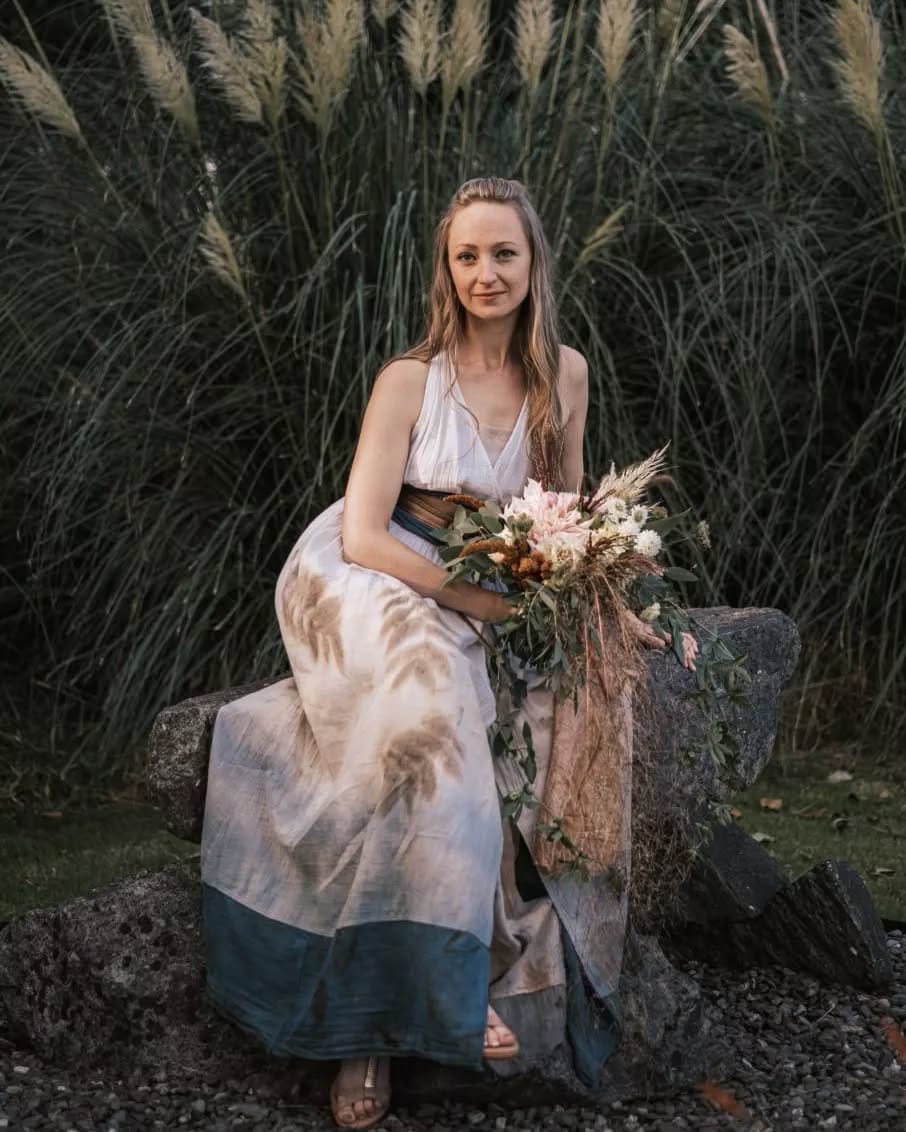 Post 4 by Hanako Flowers on Instagram (image)