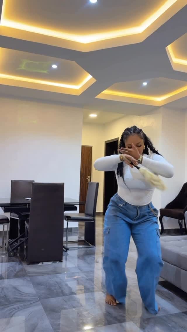 Post 10 by Onyeka Anita Chigbo on Instagram (video)