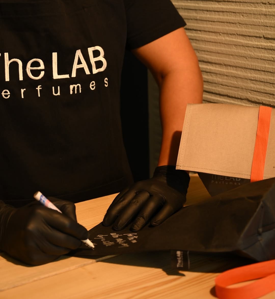 Post 1 by The Lab Perfumes on Instagram (carousel)