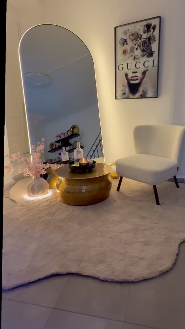 Post 1 by Melissa Tosun on Instagram (video)