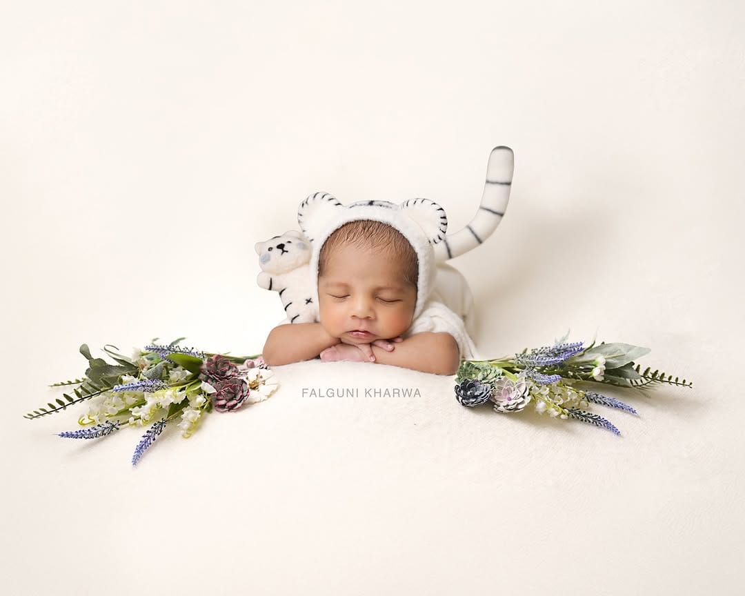 Post 1 by Photography Props Supplies on Instagram (image)