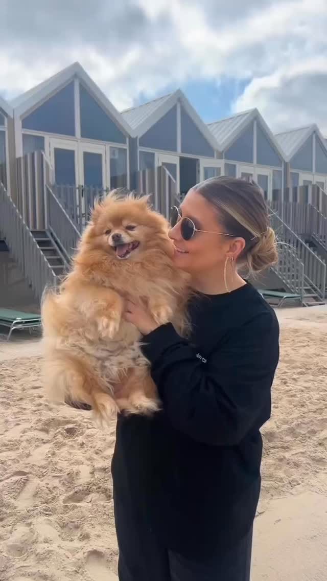 Post 4 by Nathalie Moré 🕊 on Instagram (video)