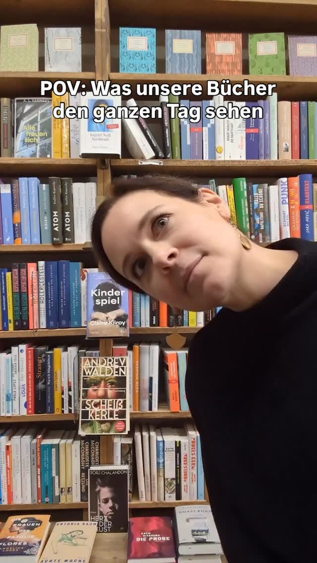 Post 6 by Buchhandlung Lüders on Instagram (video)