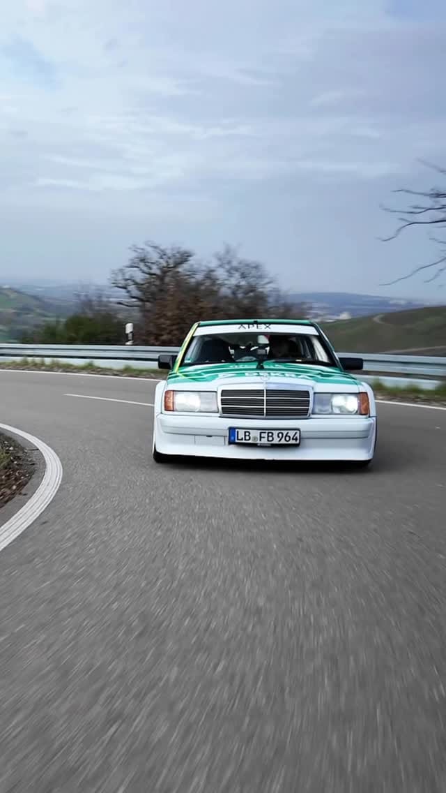 Post 5 by Felix Beigl on Instagram (video)