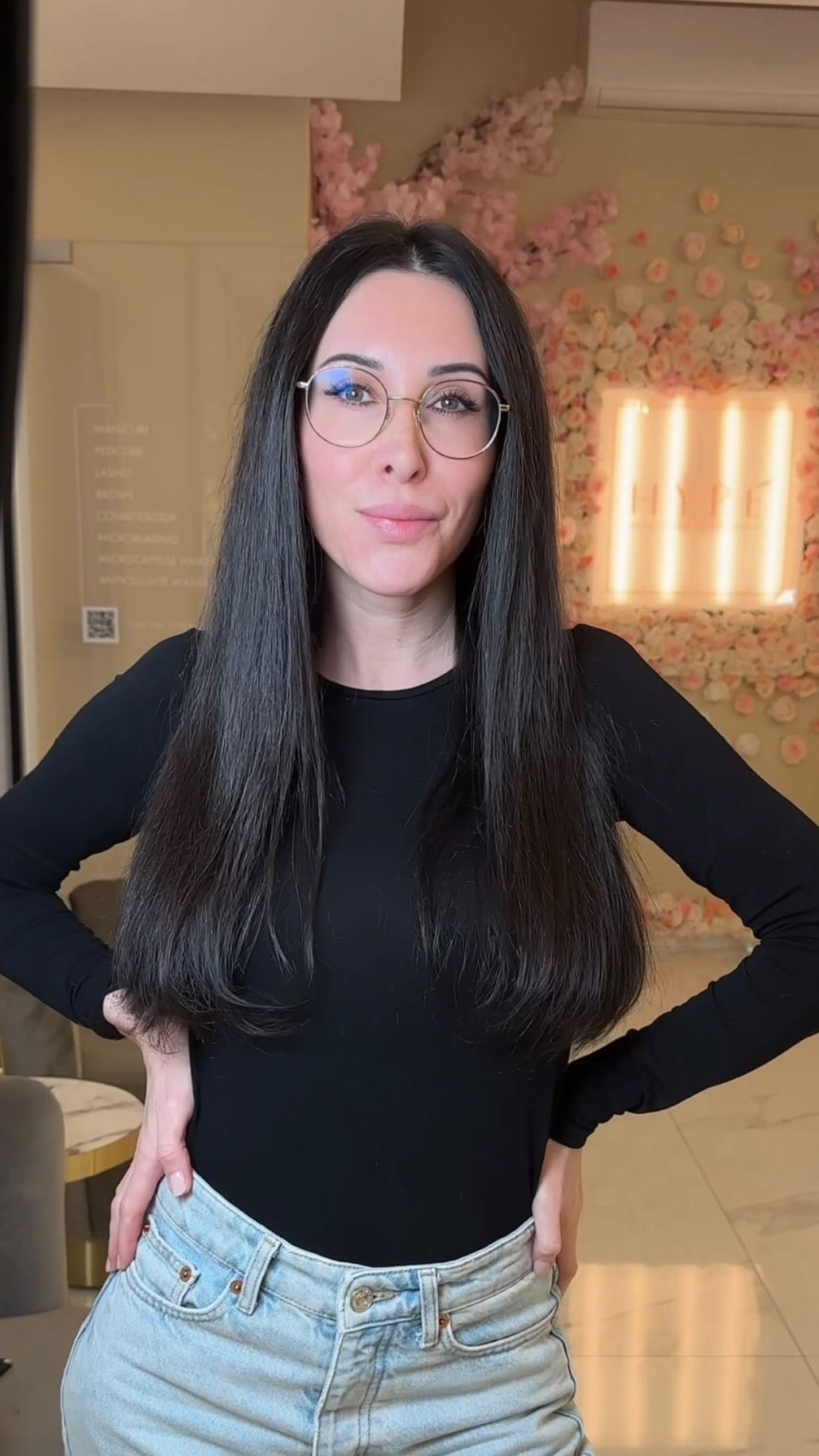 Post 2 by Hydrafacial | Hair | Lashes | Massage | DÜSSELDORF on Instagram (video)