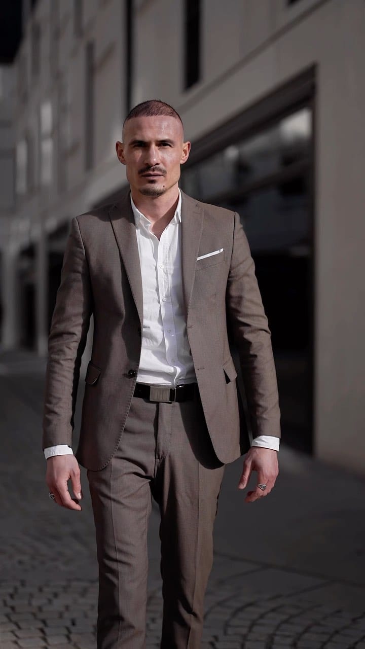 Post 9 by Burak Munar on Instagram (video)