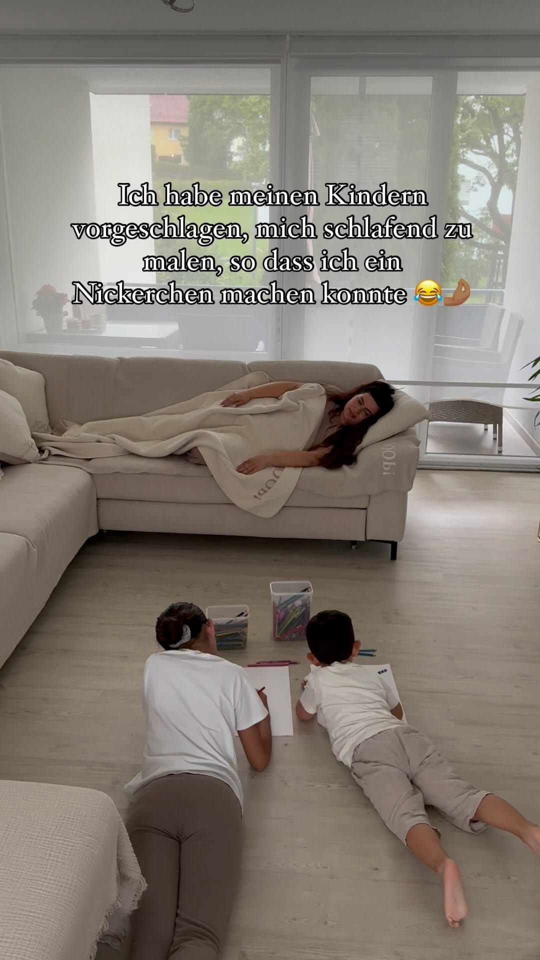 Post 10 by Mutter & Geschäftsfrau in Balance | Haarkünstlerin mit Herz on Instagram (video)