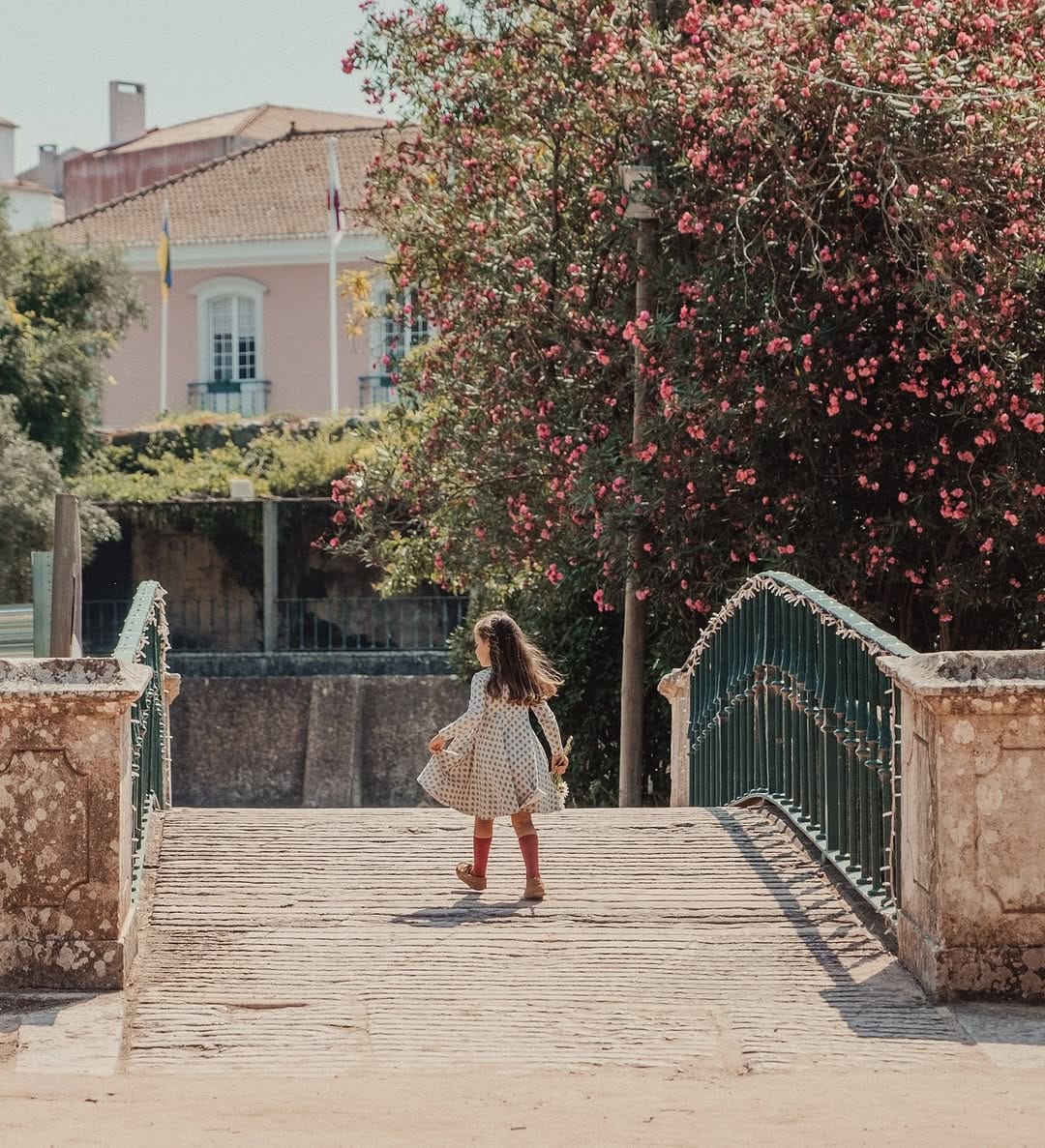 Post 5 by Lovely Littles on Instagram (image)