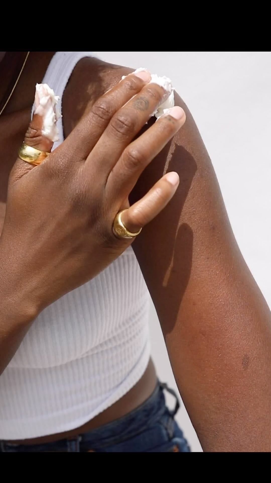 Post 10 by Natural & Organic Beauty on Instagram (video)