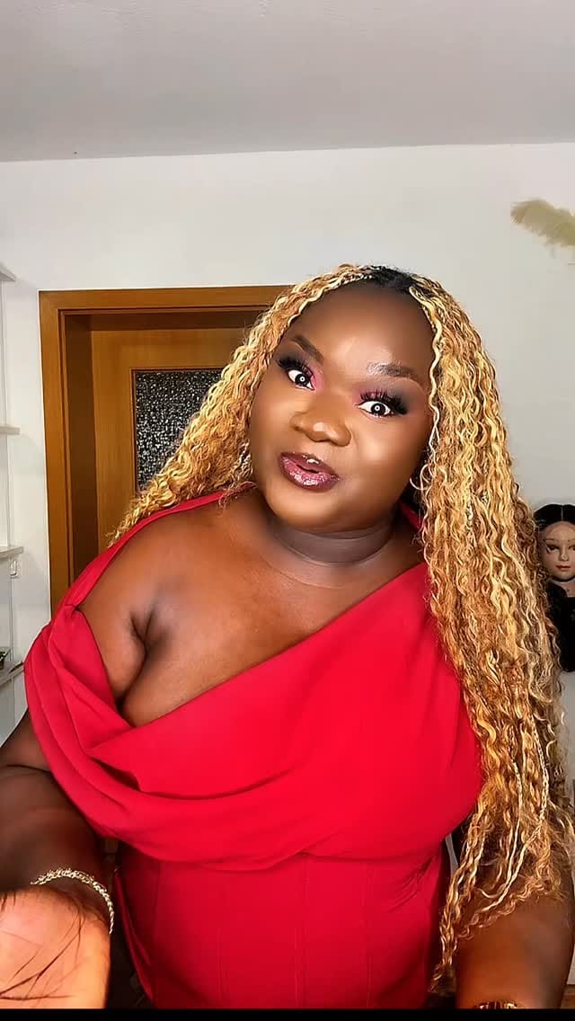 Post 4 by Cynthia Ebony|content creator🎥 on Instagram (video)