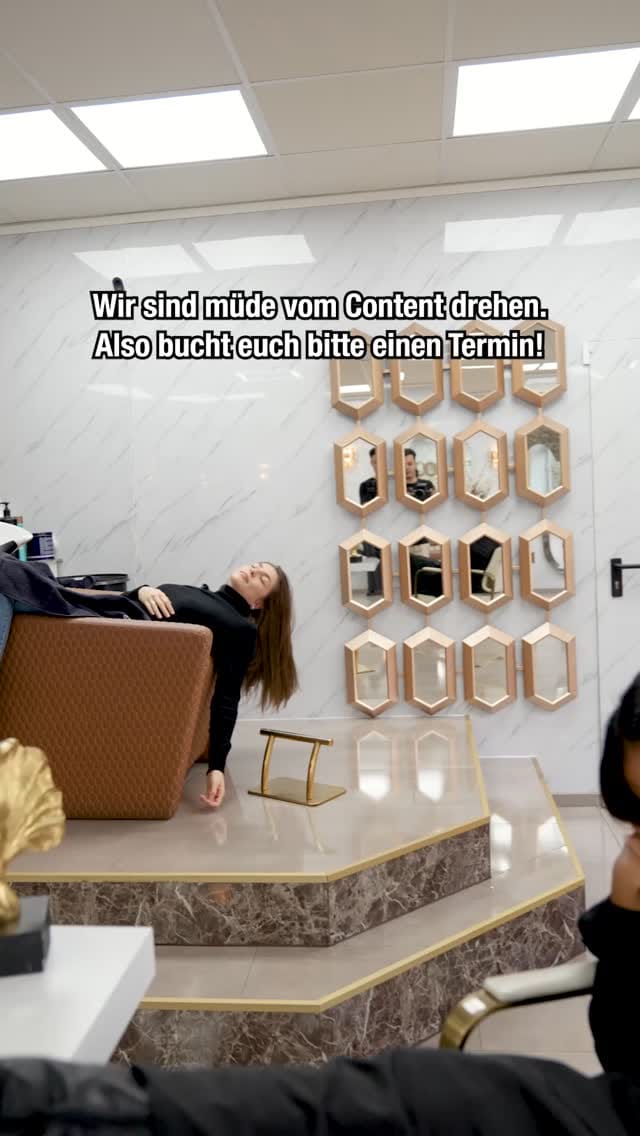 Post 2 by Haarverlängerung Düsseldorf on Instagram (video)