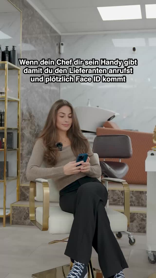 Post 4 by Haarverlängerung Düsseldorf on Instagram (video)