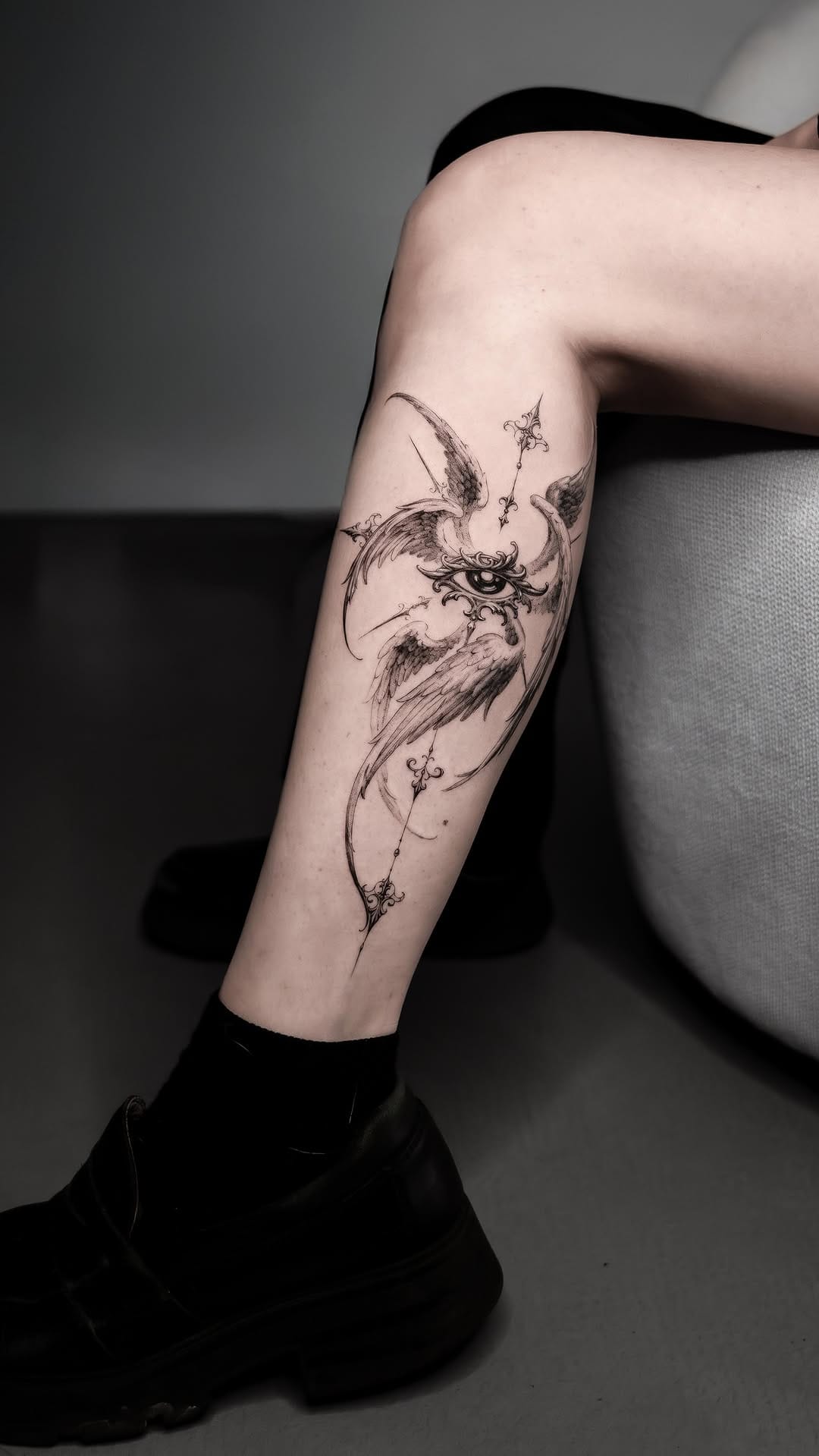 Post 4 by GON TATTOO on Instagram (video)