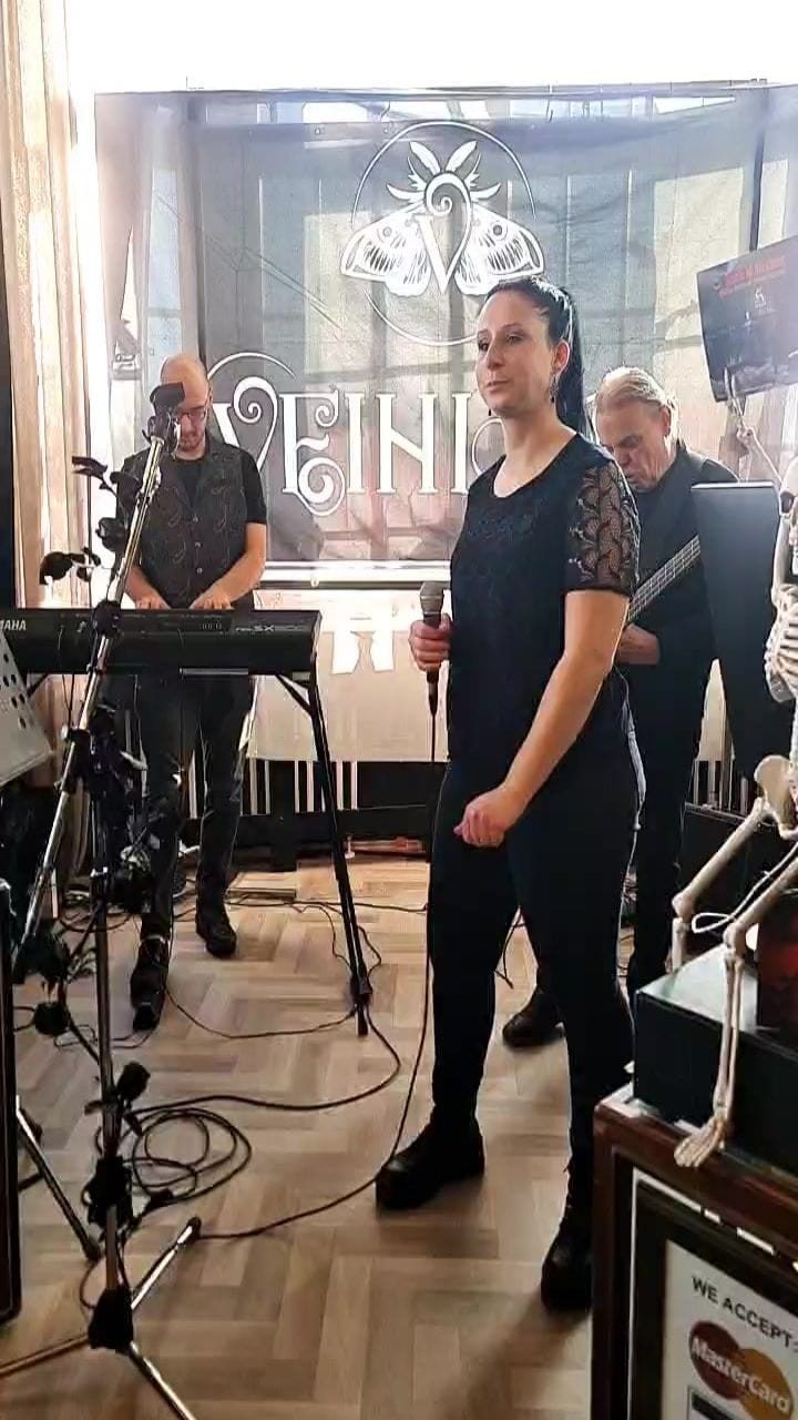 Post 5 by Queen of Darkness on Instagram (video)