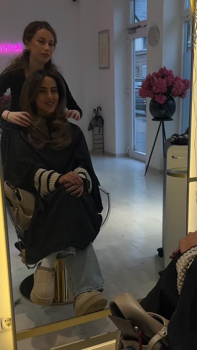 Post 6 by Hair Boutique on Instagram (video)