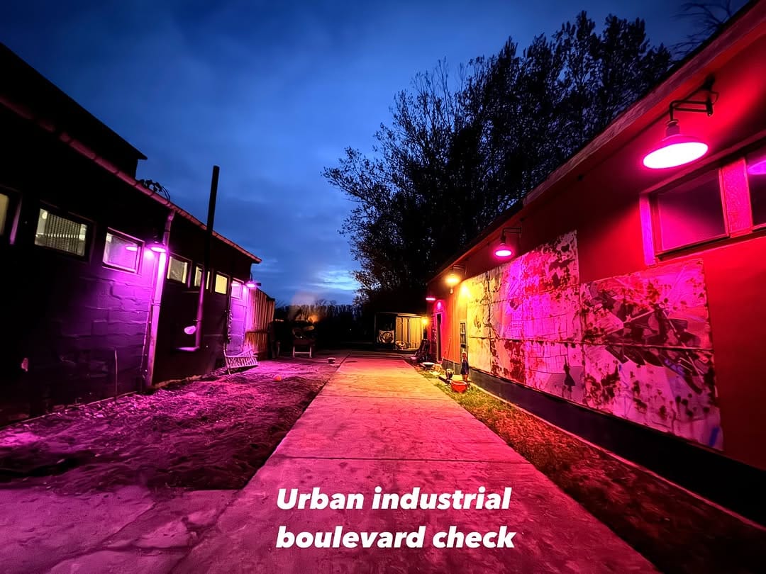 Post 5 by 𝕌𝕣𝕓𝕒𝕟 𝕀𝕟𝕕𝕦𝕤𝕥𝕣𝕚𝕒𝕝 on Instagram (image)