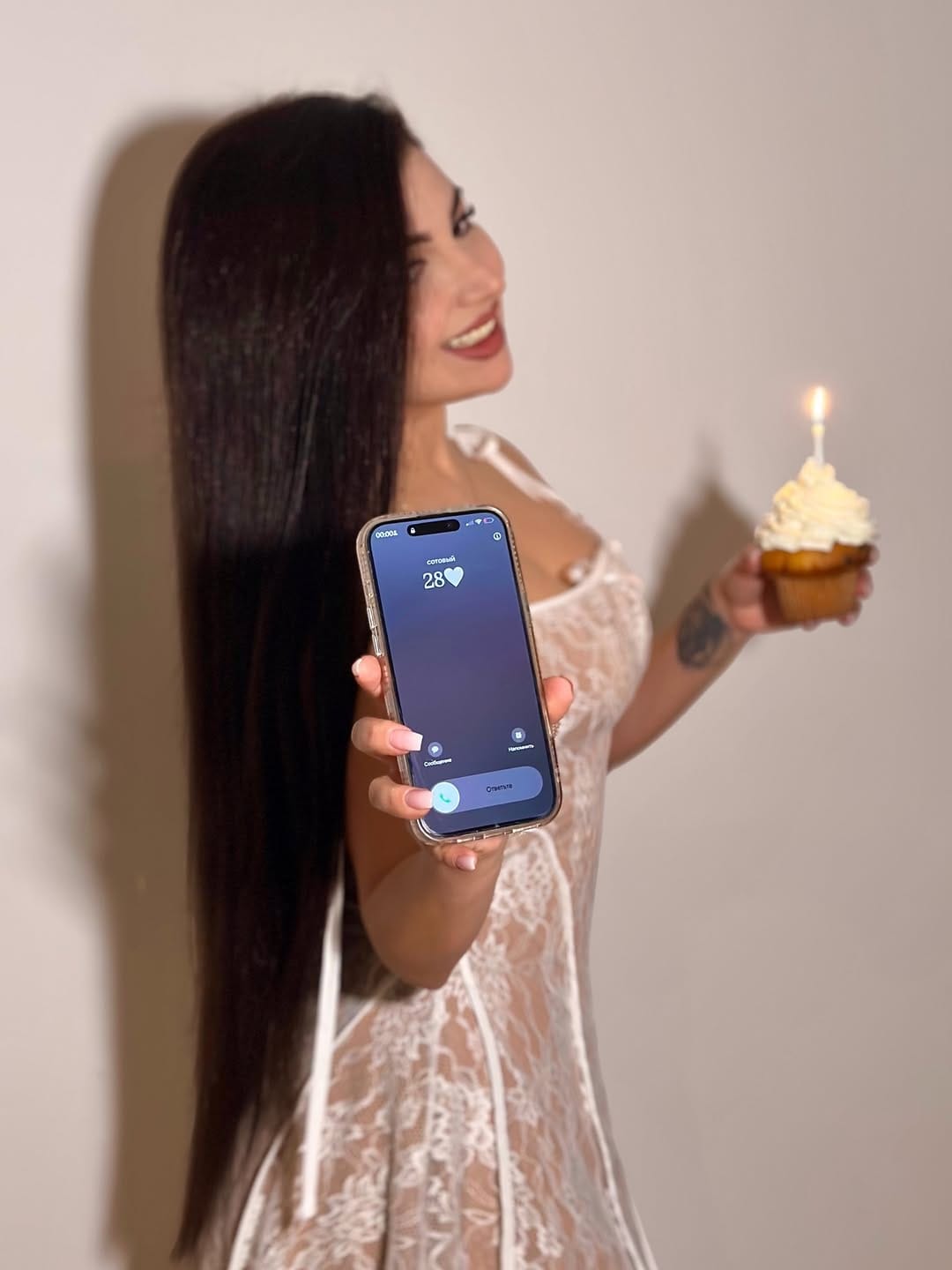 Post 5 by Alina Overko on Instagram (image)