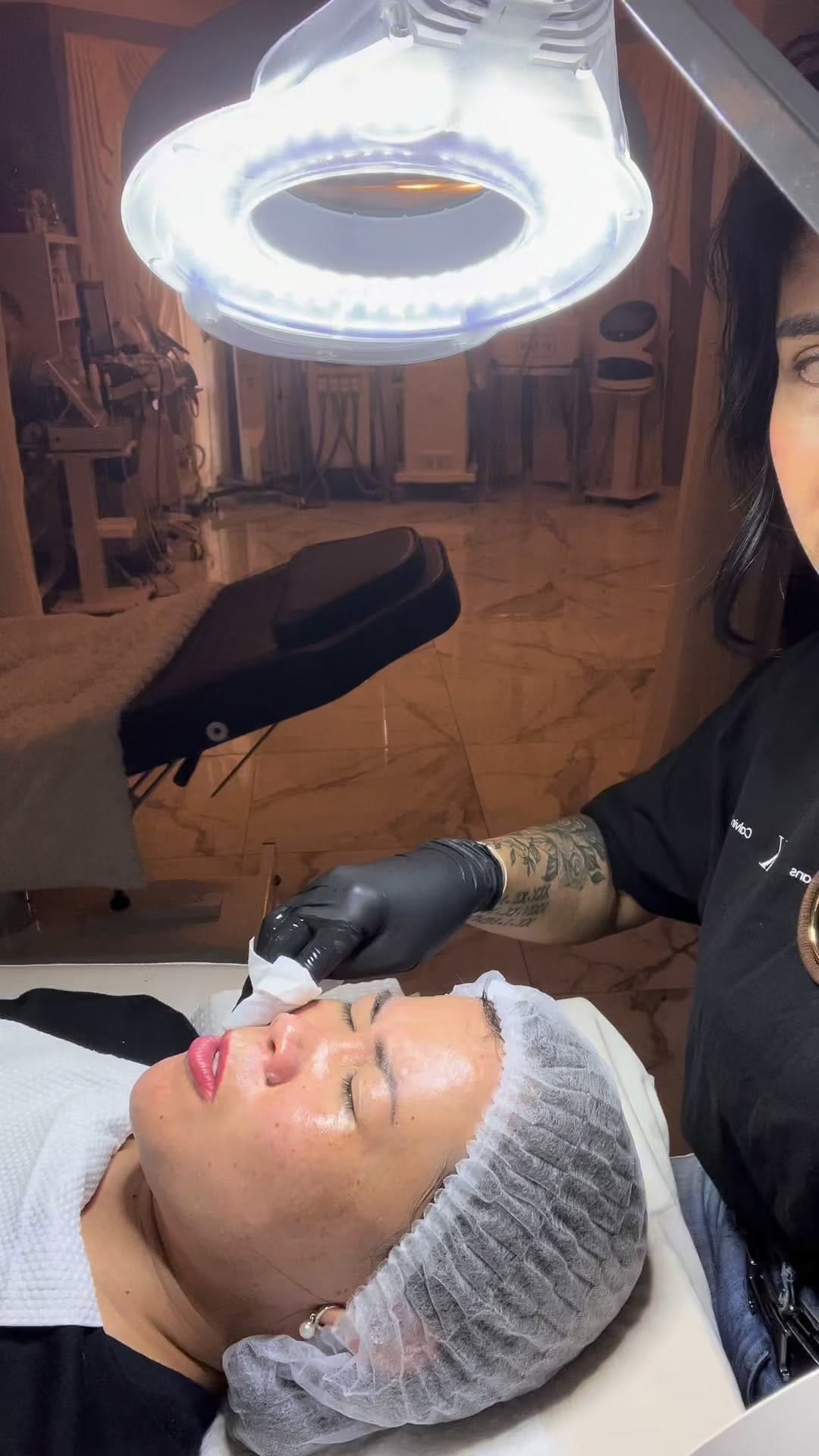 Post 4 by Beauty with Solyna on Instagram (video)