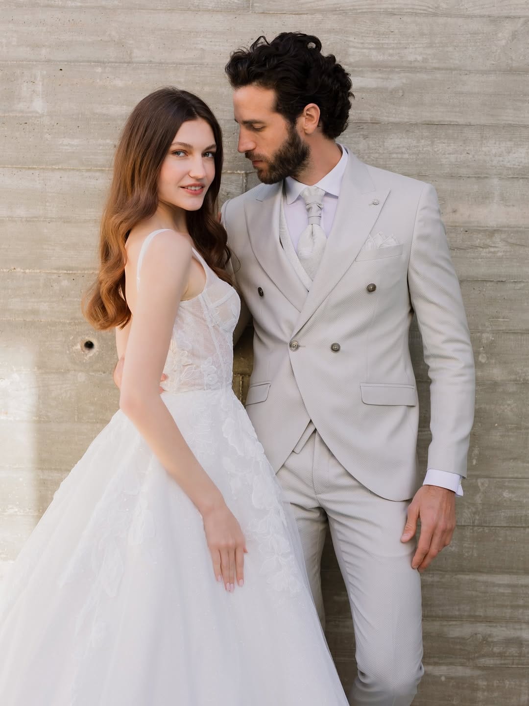 Post 6 by Elaine Ferlita SPOSA Brautmode on Instagram (carousel)