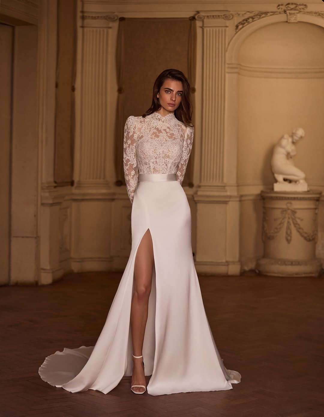Post 4 by Elaine Ferlita SPOSA Brautmode on Instagram (carousel)