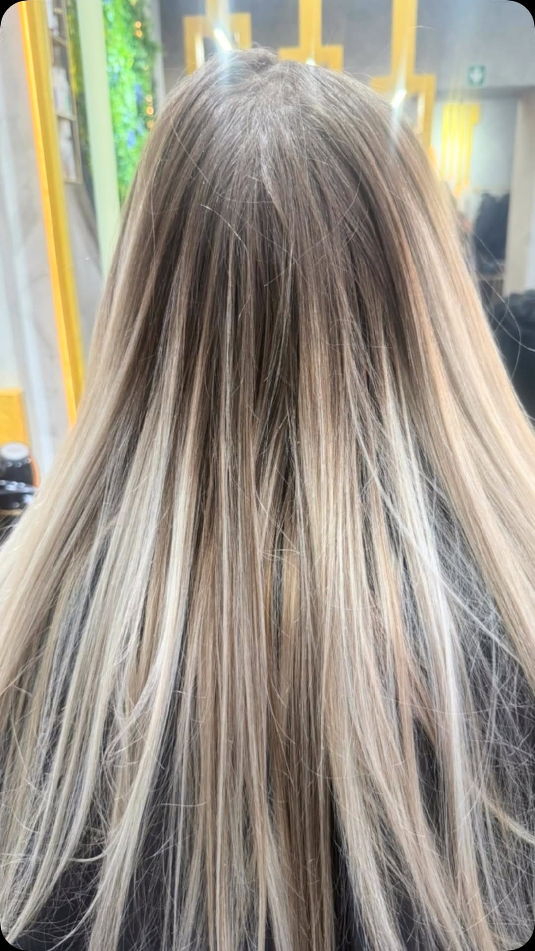 Post 3 by Le Coupé Dortmund on Instagram (video)