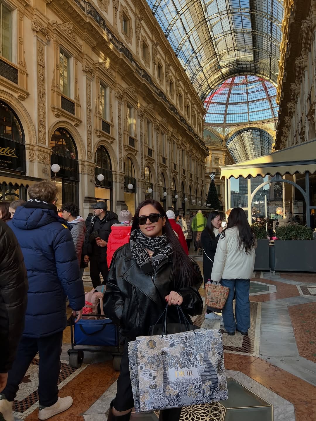 Post 2 by 𝐷ℎ𝑒𝑘𝑟𝑎_𝑏𝑜𝑢𝑠𝑠𝑎𝑘 on Instagram (carousel)
